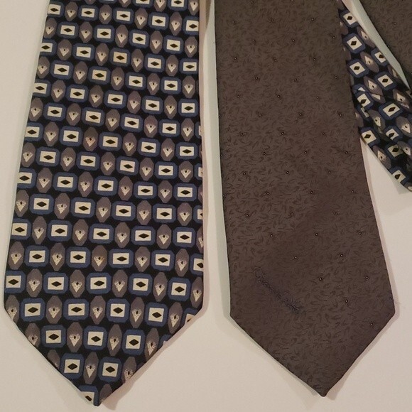 OSCAR DE LA RENTA Ties Lot of 2 - Picture 1 of 9